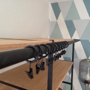 Meuble dressing - détail barre rideau